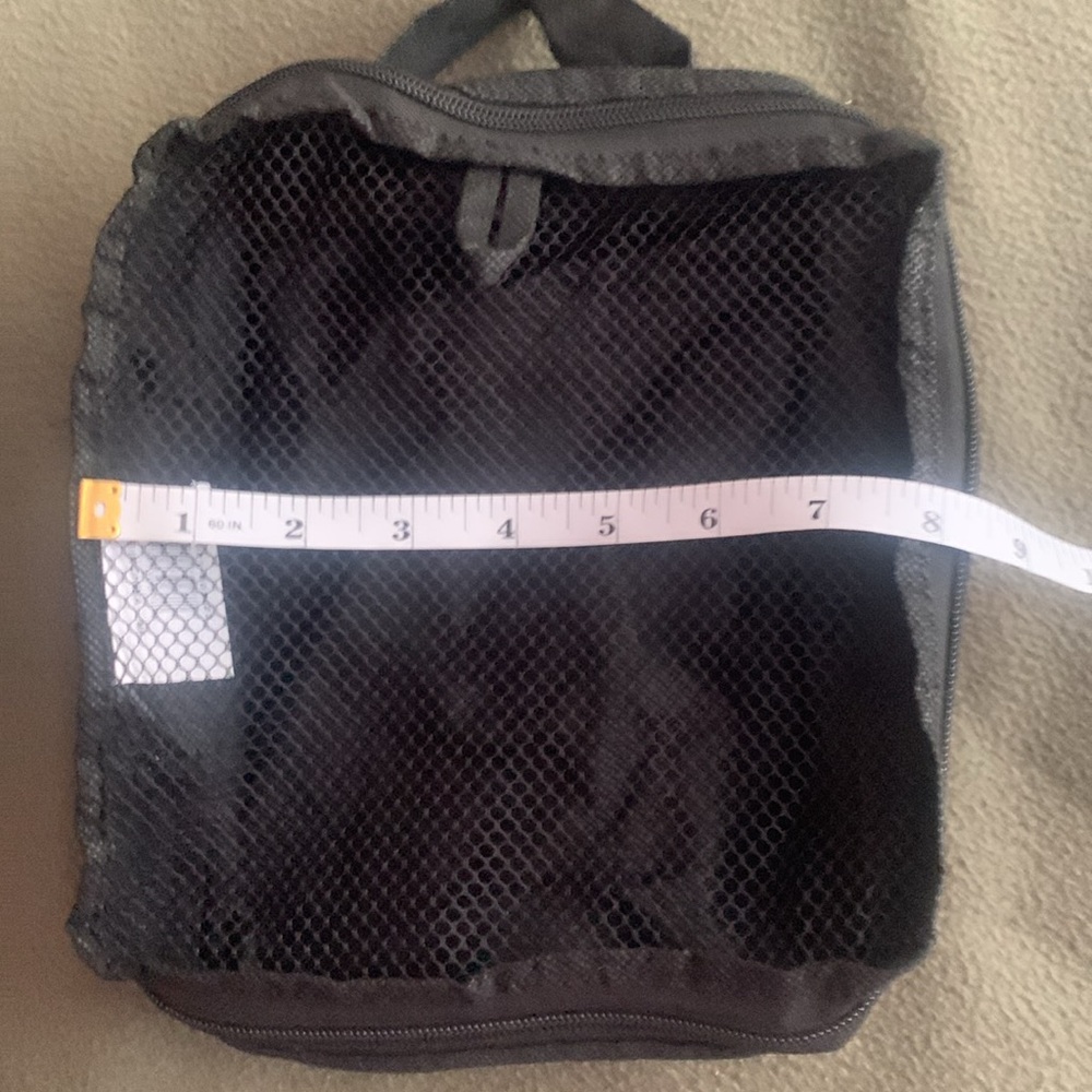 New Set of 3 small bags. Canvas, nylon, mesh. See pictures for sizes. - Picture 10 of 16